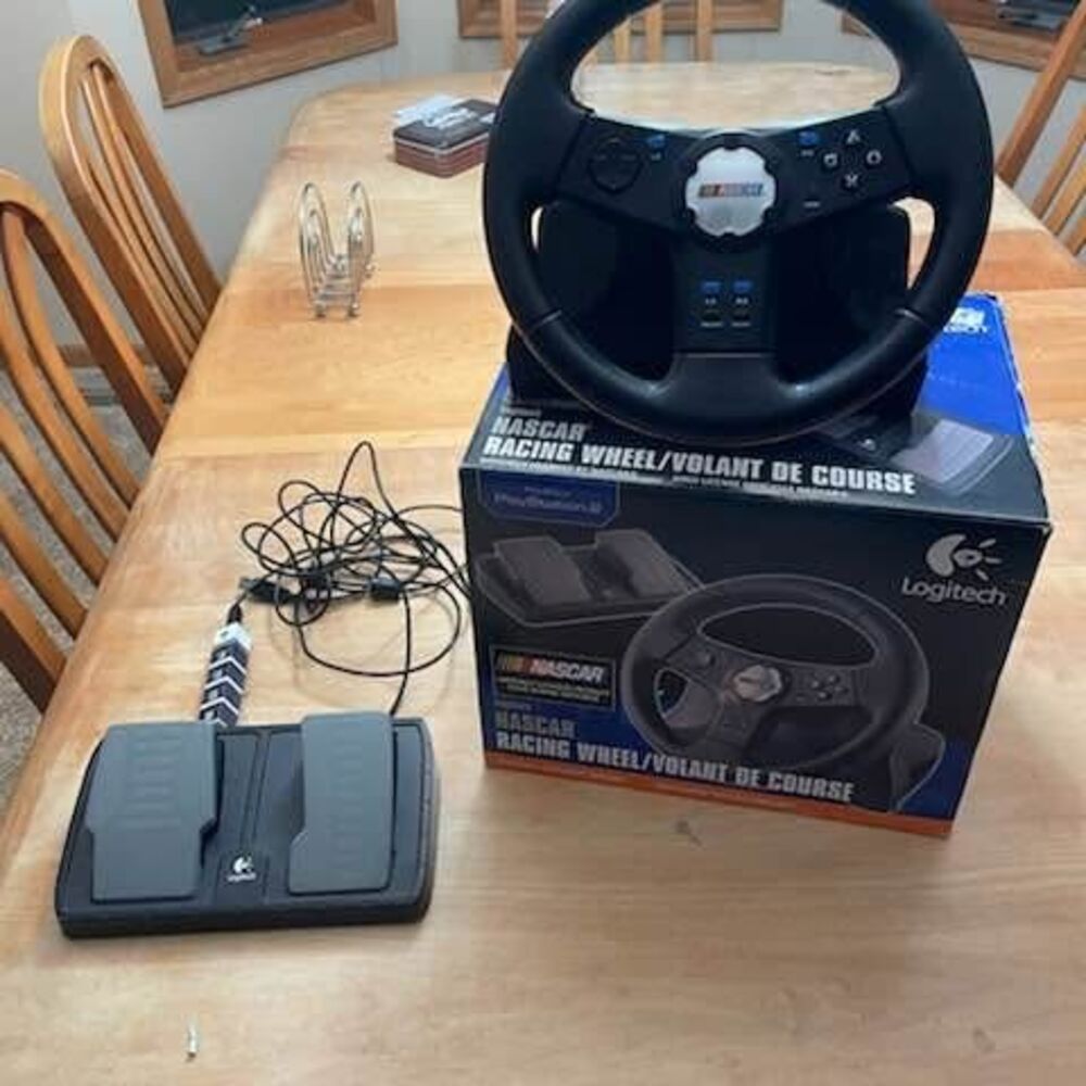 NASCAR video game steering wheel and foot pedals